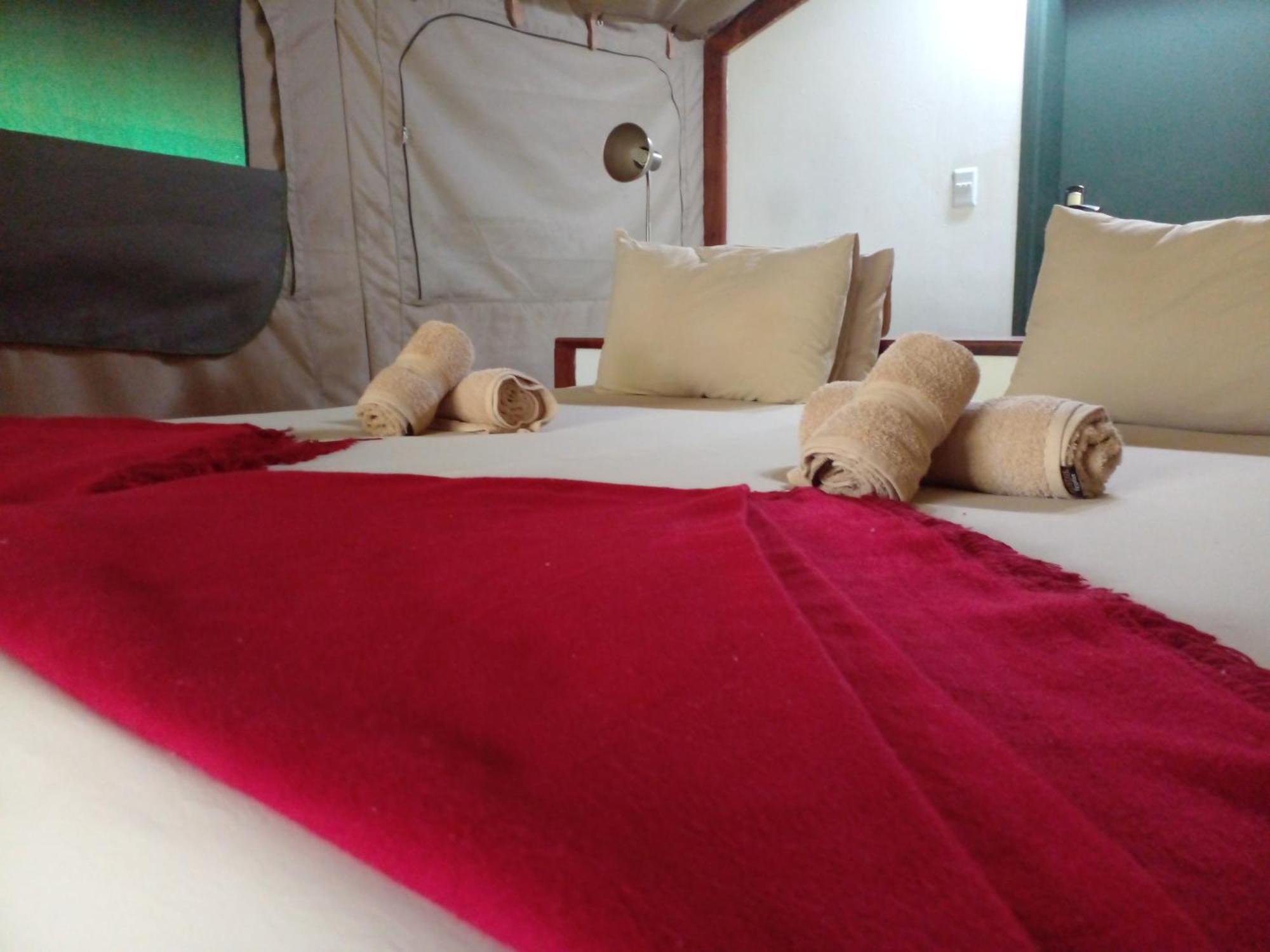 Zambezi Mubala Camp Hotell Katima Mulilo Exteriör bild